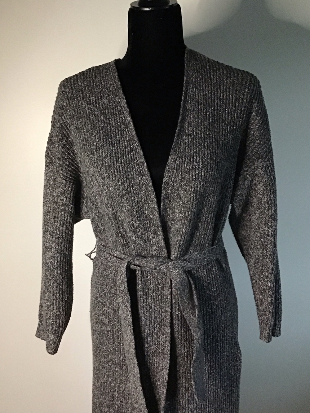 Long Marled Gray Knit Sweater - Picture 3 of 11